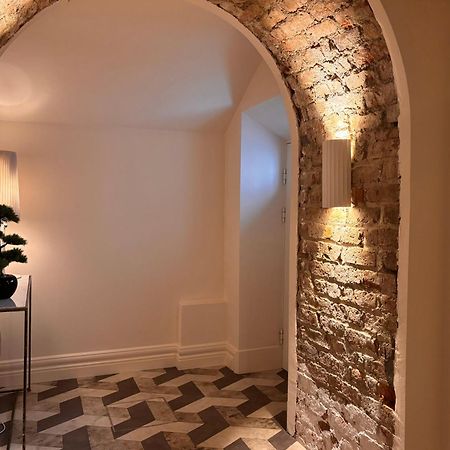 Luxurious 2 Bedroom Apartment With Sea View In Monkstown Blackrock  Zewnętrze zdjęcie