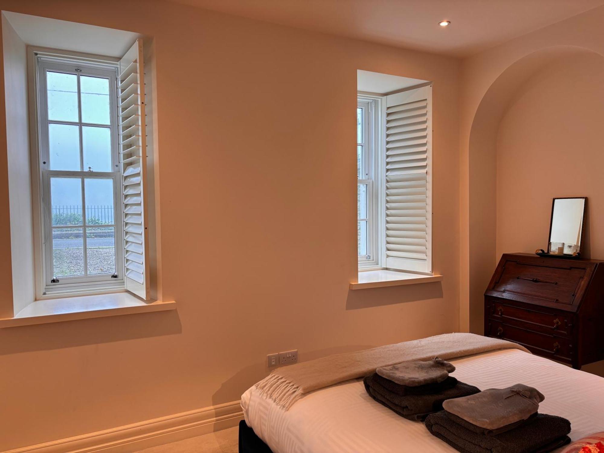 Luxurious 2 Bedroom Apartment With Sea View In Monkstown Blackrock  Zewnętrze zdjęcie